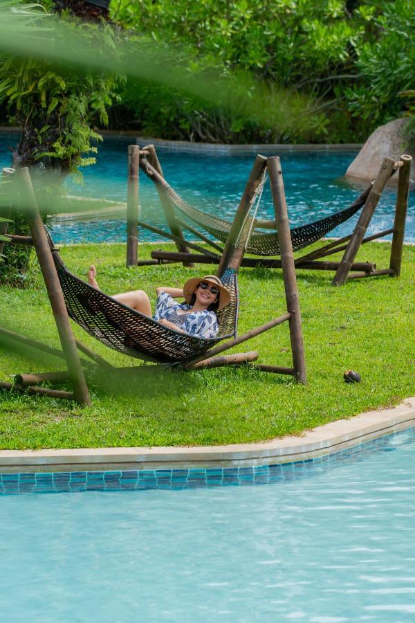Naithonburi Beach Resort - Sha Extra Plus Exterior foto